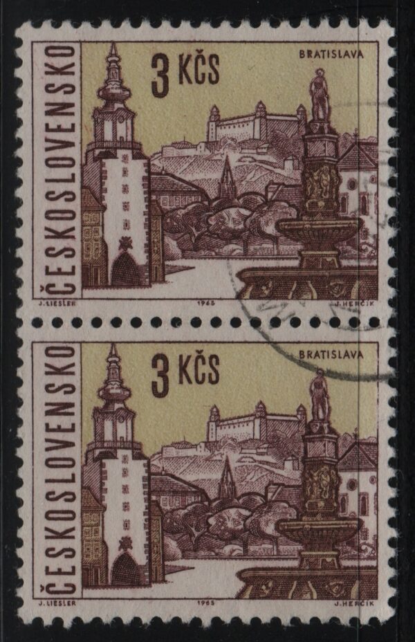 Tsjecho-Slowakije verticaal paar Mi.-Nr. 1581x (CZ-0060)