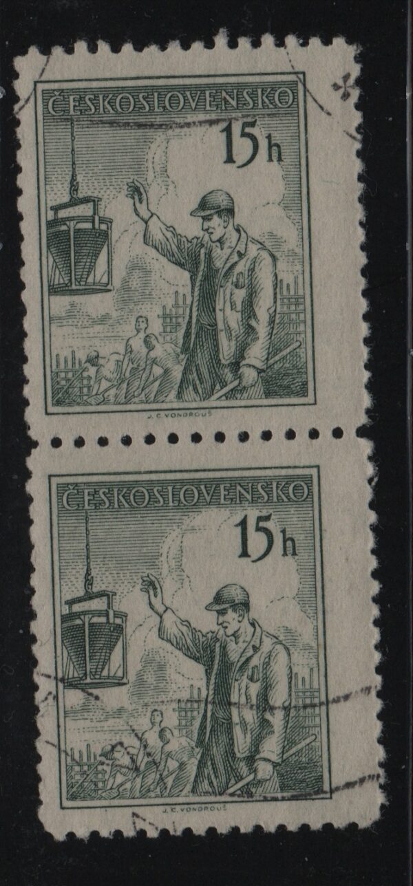 Tsjecho-Slowakije verticaal paar Mi.-Nr. 873 (CZ-0130)